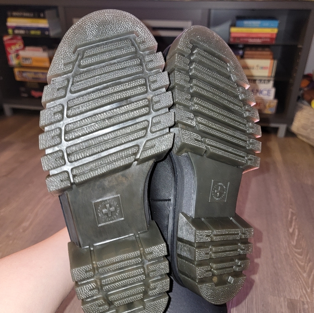 NEW Doc Martens Audrick Napa leather platform Chelsea boot - Picture 6 of 7